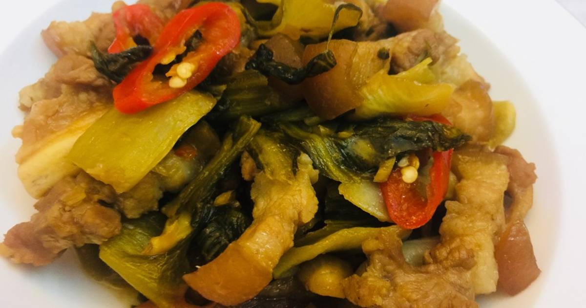 Ba rọi dưa chua