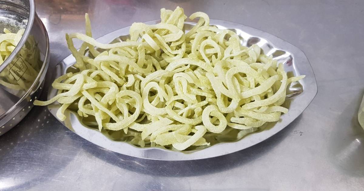 Mứt dừa non lá dứa