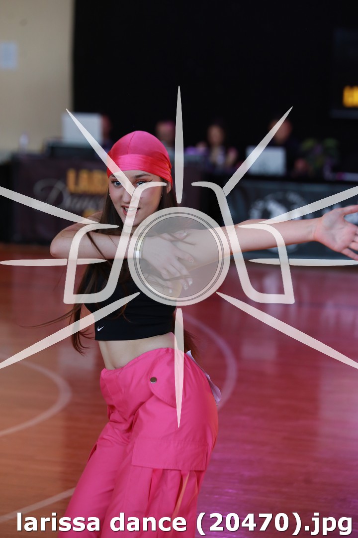 larissa dance (20470).jpg
