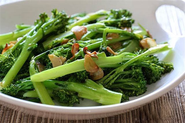 Bông Cải Xào Tỏi