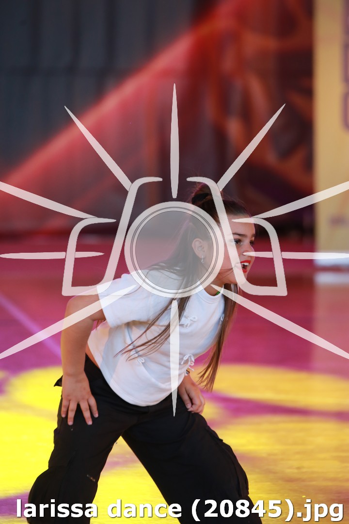 larissa dance (20845).jpg