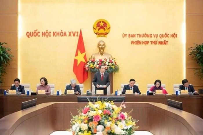 Danh sách 18 thành viên Ủy ban Thường vụ Quốc hội khóa XVI - Báo Tri thức &amp; Cuộc sống