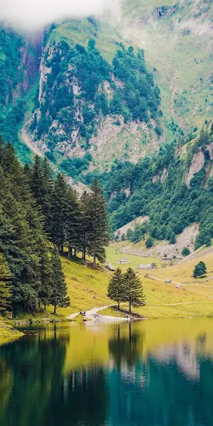 Seealpsee Alpine Lake In Switzerland 5K Wallpaper Background