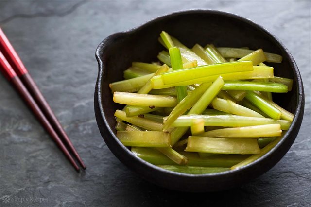 Cần Tây Xào