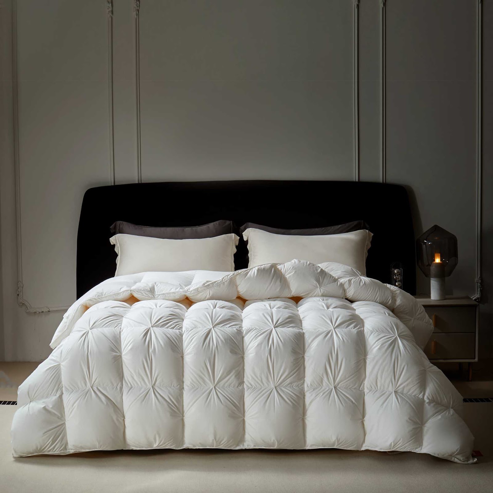 Down comforter with duck down filling, quilted