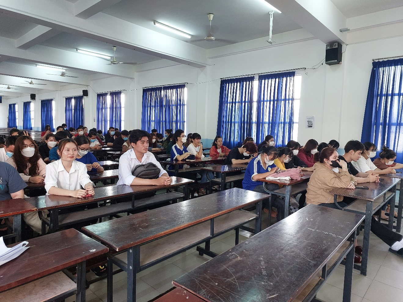 toàn cảnh chương trình