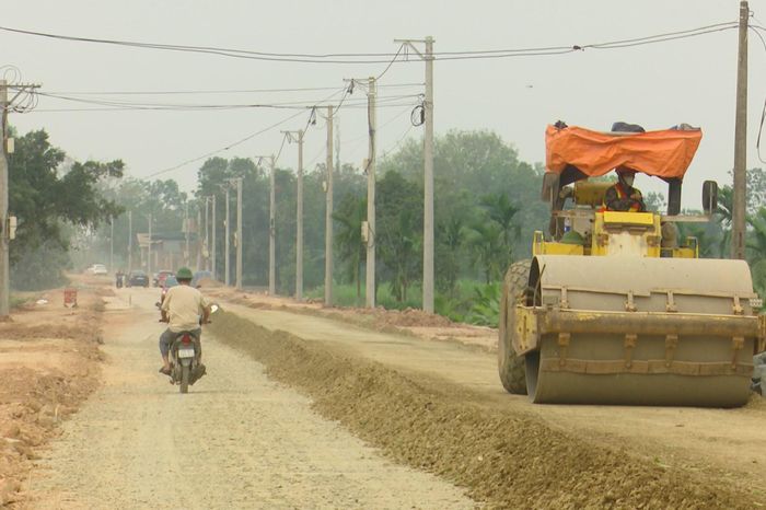 Phấn đấu hoàn thành đường Thượng Cốc - Hát Môn mở rộng trong tháng 7/2026 - Đài Phát thanh và truyền hình Hà Nội