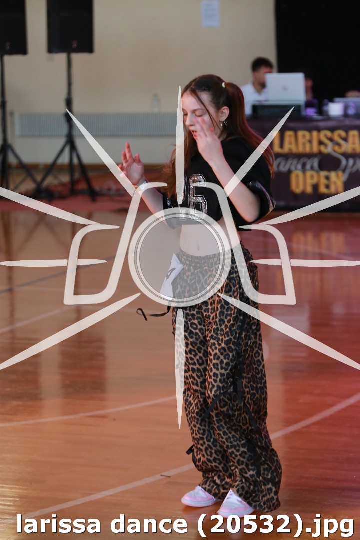 larissa dance (20532).jpg