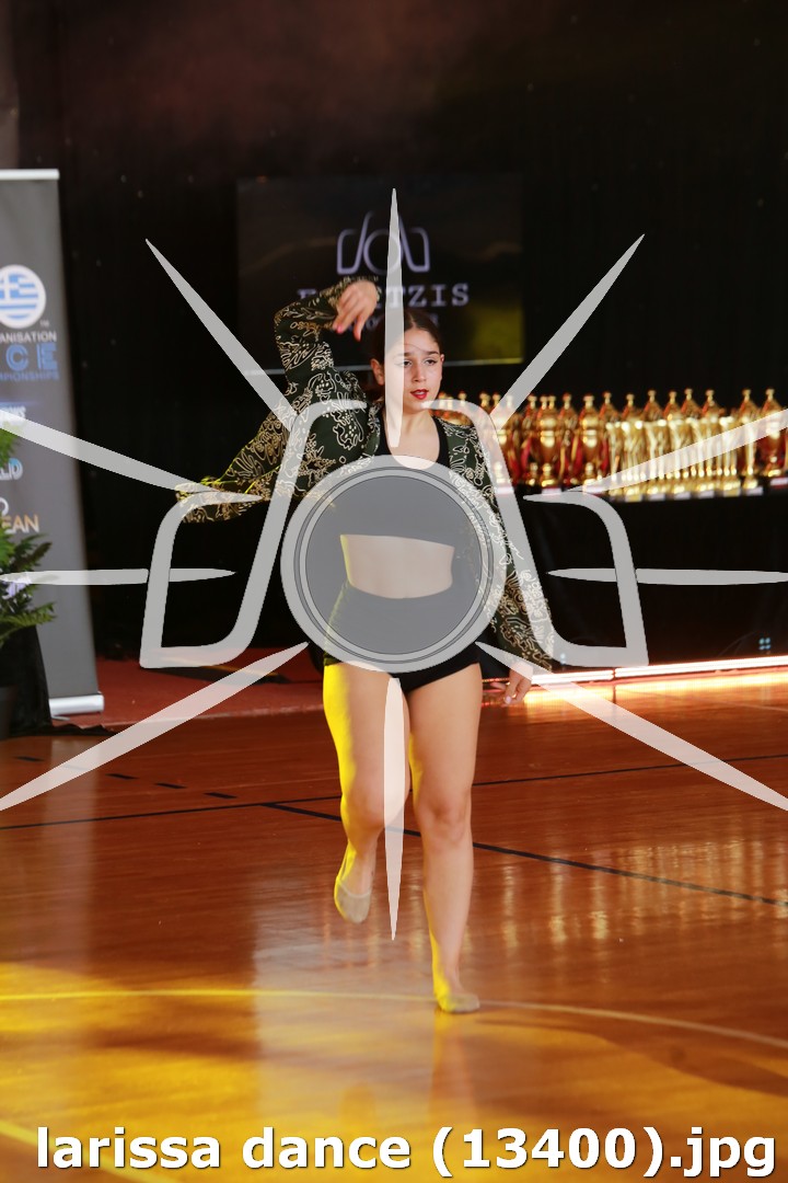 larissa dance (13400).jpg