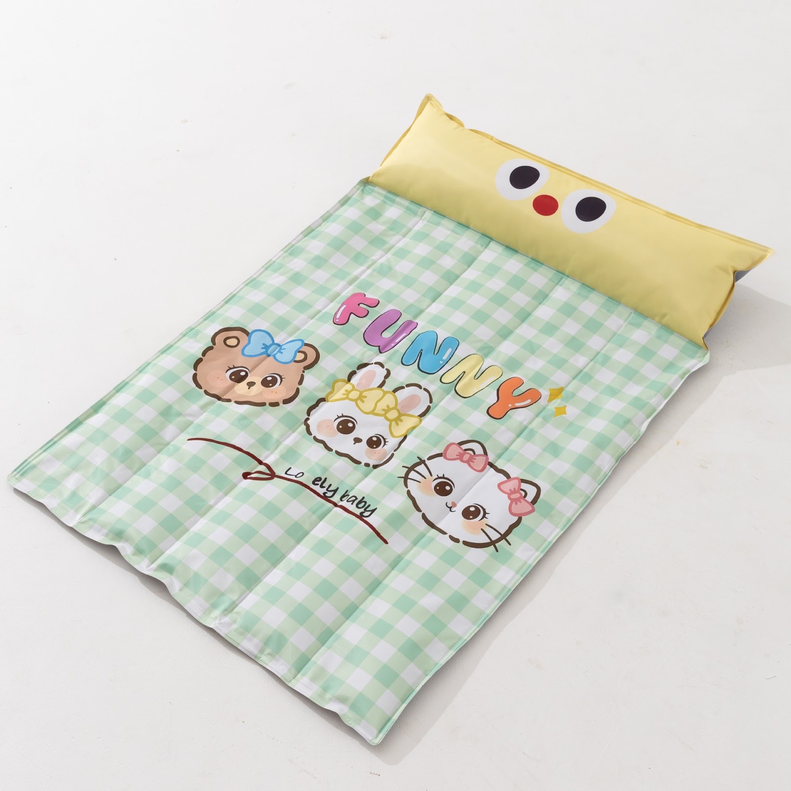 Pet cooling mat with grid pattern, breathable, spring and summer