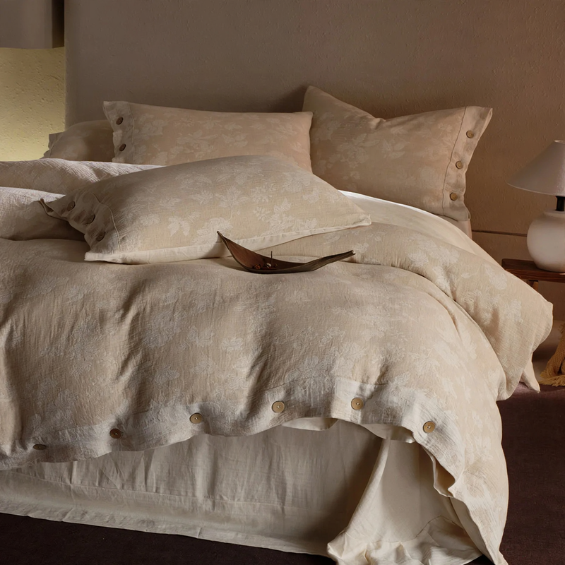 Cotton-Linen Bedding, 4-piece, Button Closure