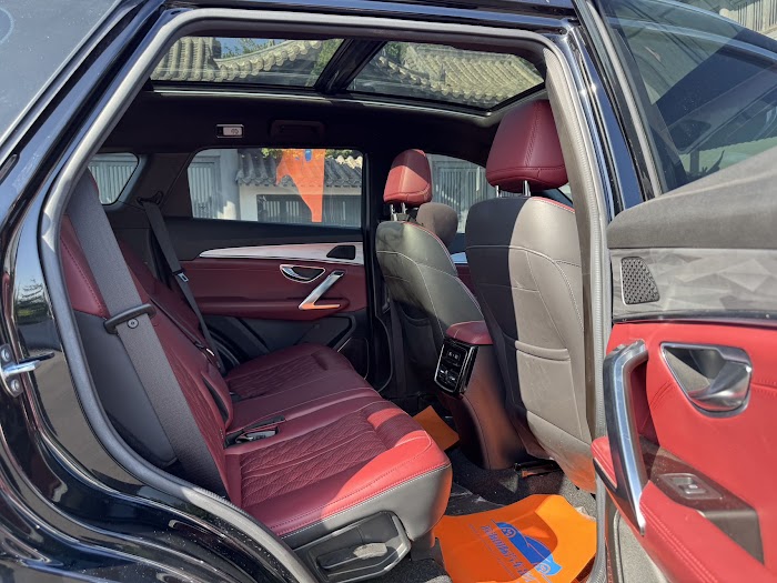 JETOUR X70 PLUS