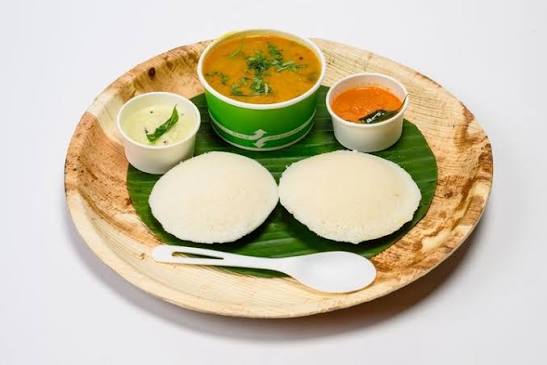 Idly Dipped in Sambar or Rasam (2 pcs)