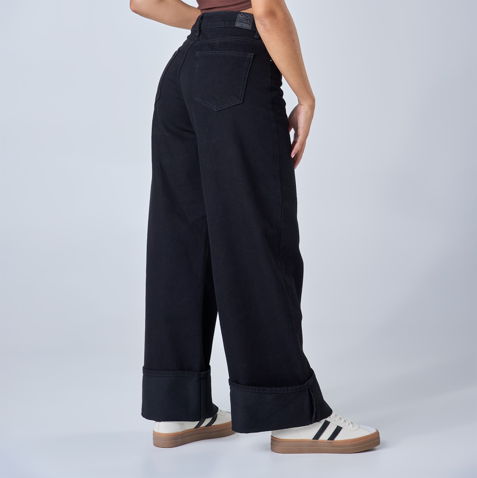 Jean dama rígido wide leg tiro alto - Vista 4