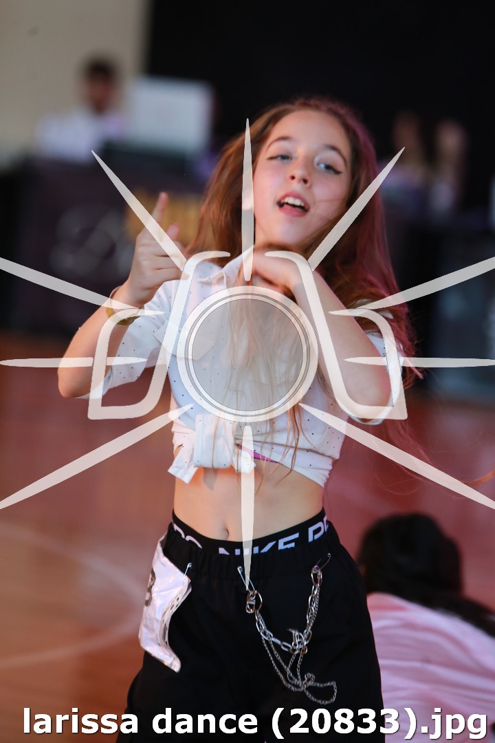 larissa dance (20833).jpg