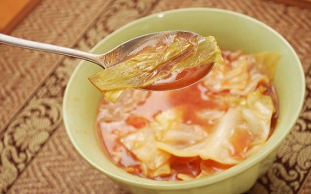 Canh Bắp Cải Cà Chua