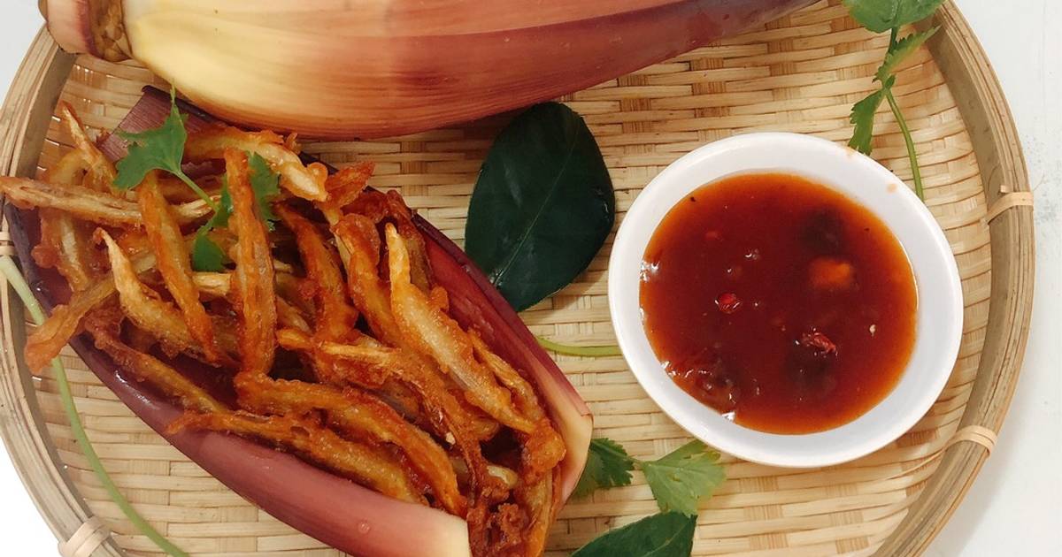 Hoa chuối chiên giòn sốt me