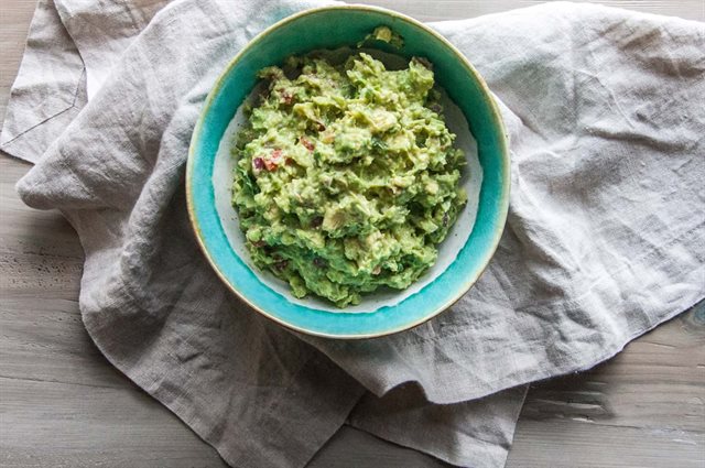 Salad Trái Bơ Rau Củ
