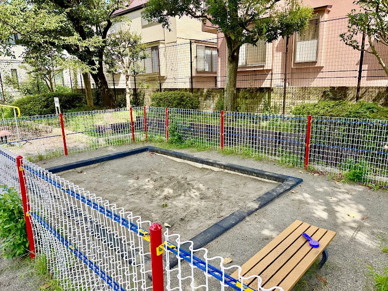 深沢四丁目公園のようす