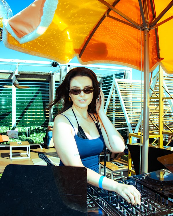Shallou - Memorial Day Weekend Pool Party photo 6