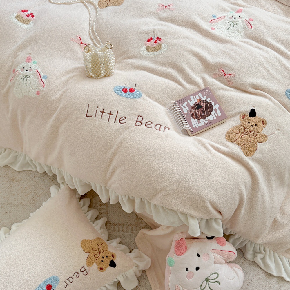 Playful children's bedding set, milk fiber fleece, soft