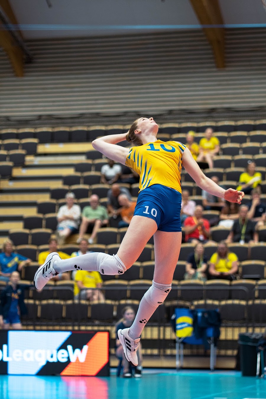 Sweden Hungary 354