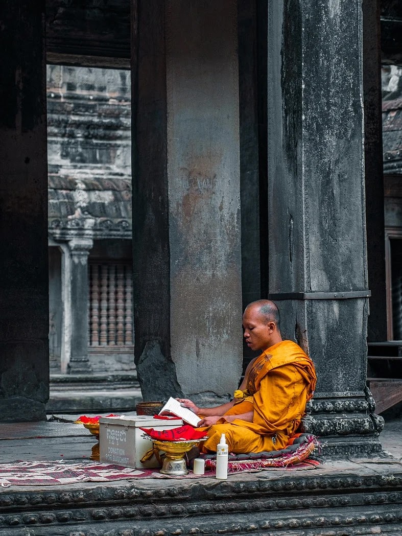 제도의 기원: 인류 문화 속 법과 규범은 어떻게 형성되었나