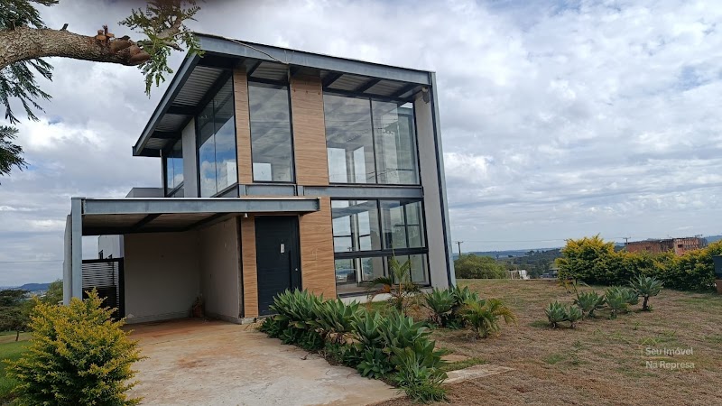 Casa à venda próximo a portaria no Riviera de Santa Cristina XIII