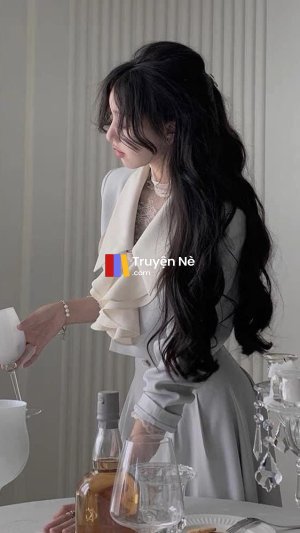 Cô Gái Thích Đi Học