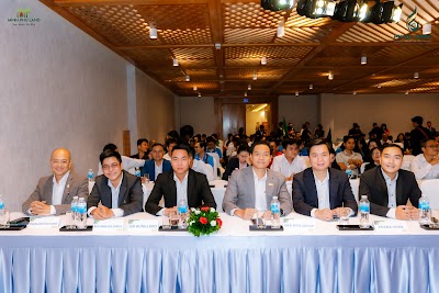 BinhPhoto-4437.jpg