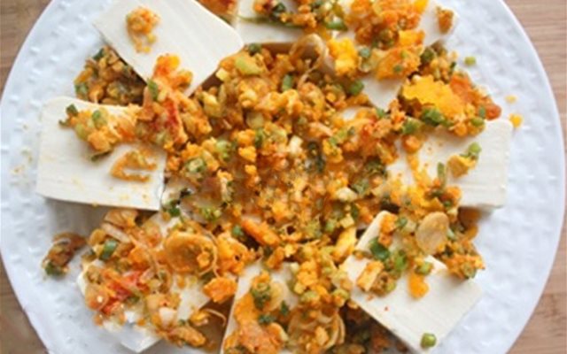 Đậu Hũ Non Hấp Trứng Muối