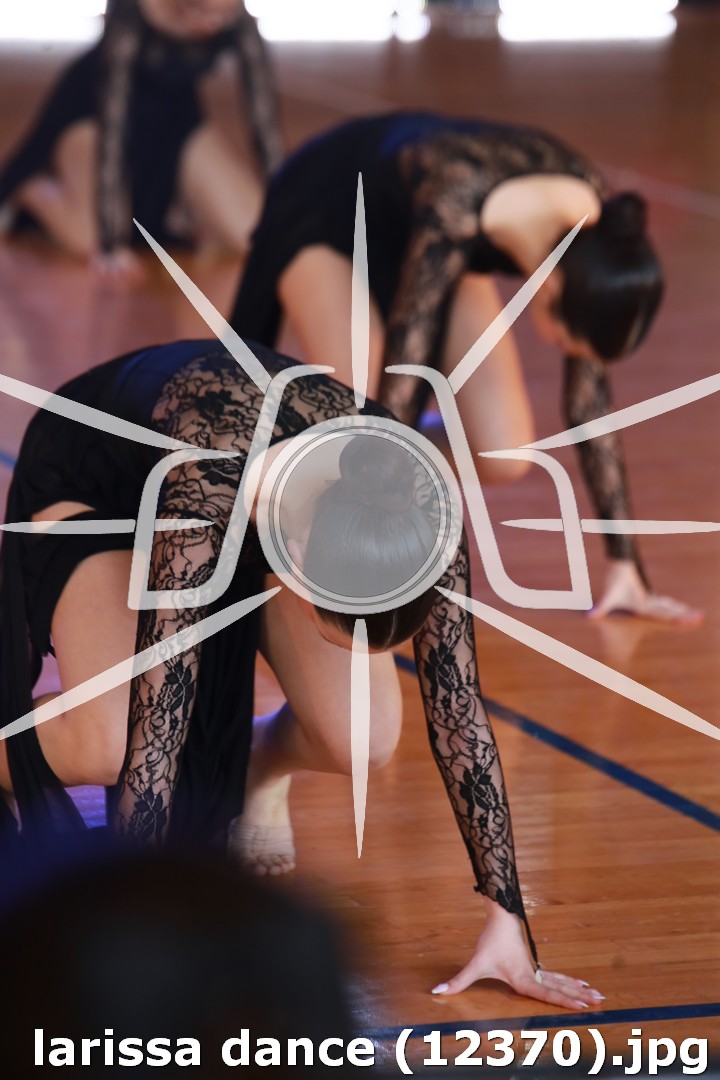 larissa dance (12370).jpg