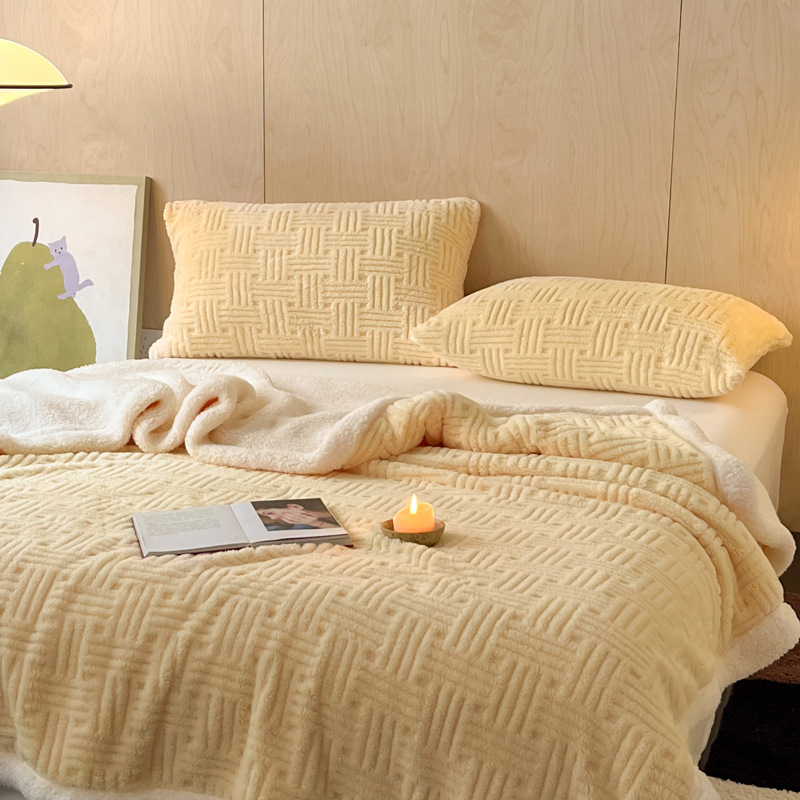 Double-layer, warming lamb fleece throw blanket