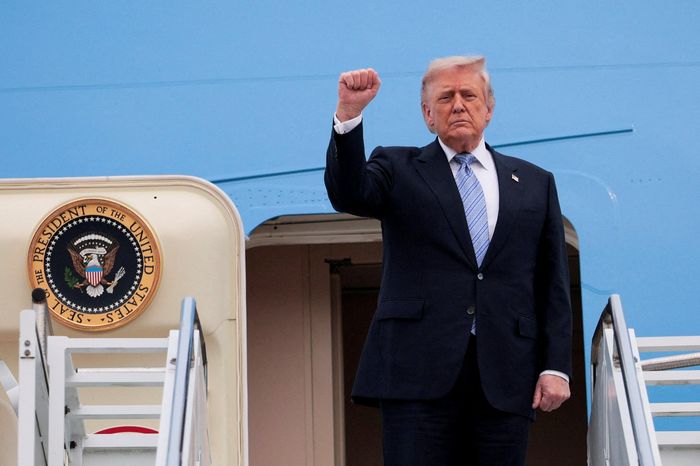 Ông Trump rời Bắc Kinh, kết thúc hội nghị thượng đỉnh lịch sử - Tạp chí Tri thức