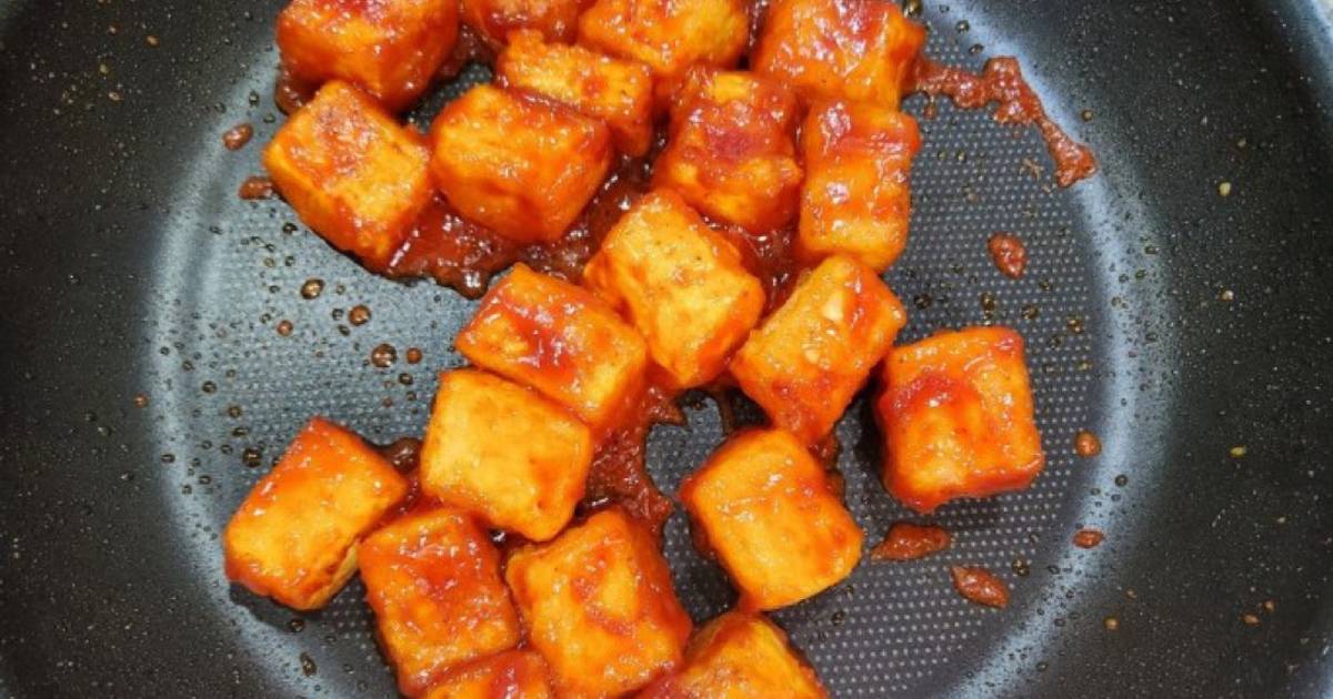 두부강정 (đậu phụ sốt tương cà)