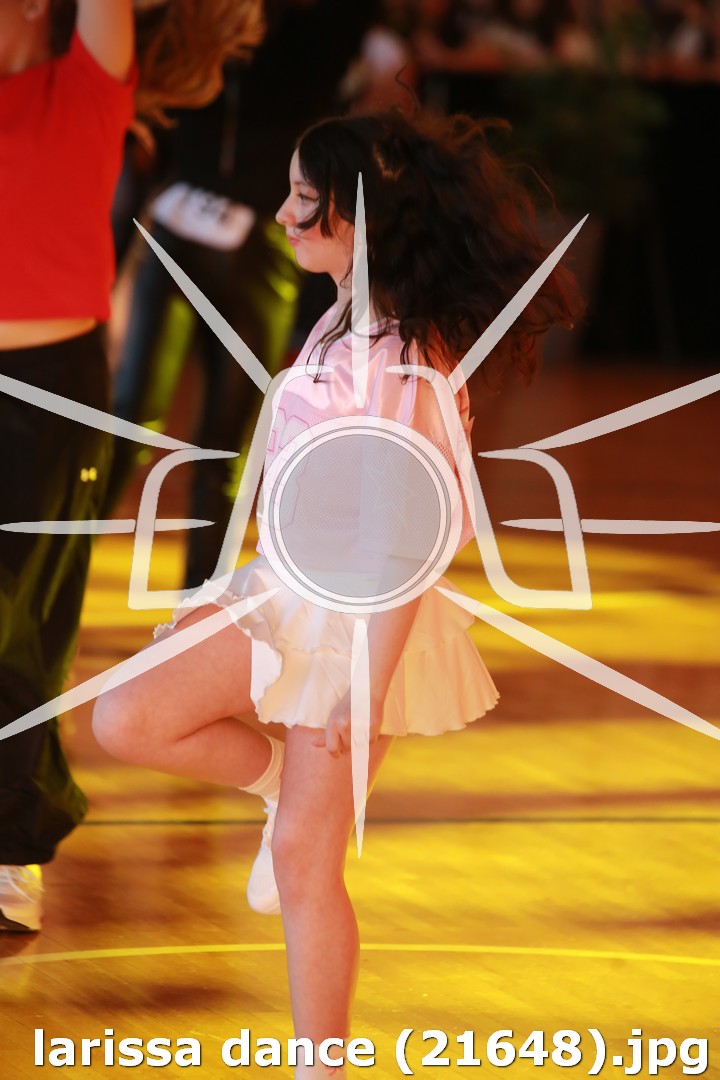 larissa dance (21648).jpg