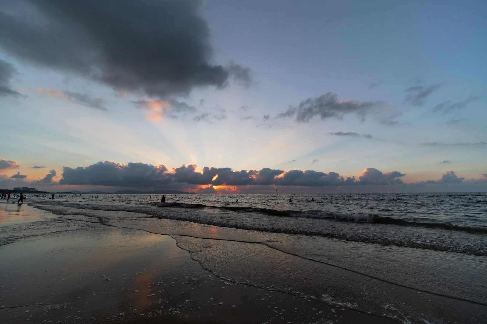 Sunset Over A Tropical Beach - Nature Photography 5K Wallpaper (5568x3712)
