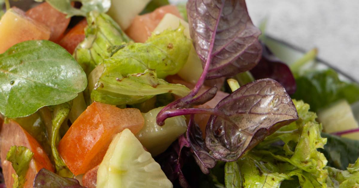 Salad Rau Dền và Dấm Balsamic Mù tạt