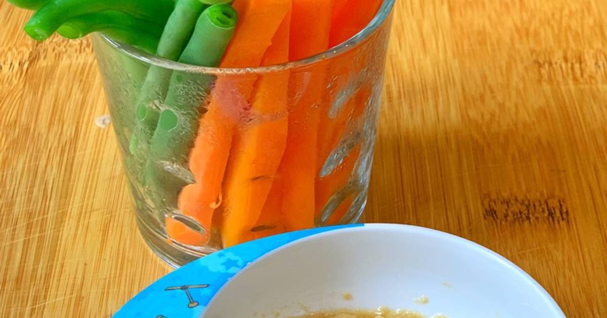 Rau Củ Luộc Chấm Sốt Hummus