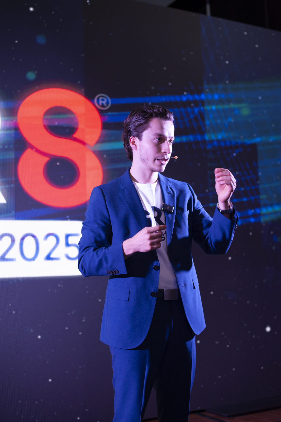 Alonso Lozano, CEO y fundador de GR8 Real Estate
