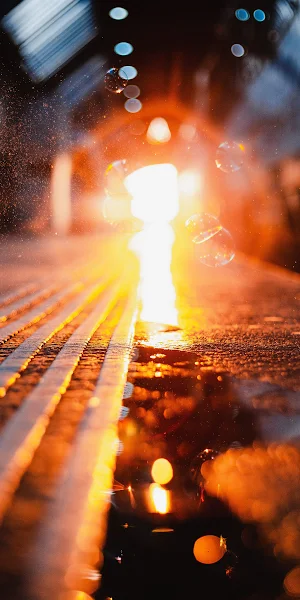 Rain, Reflection, Bokeh, Platform, Wet 4K iPhone Wallpaper Background