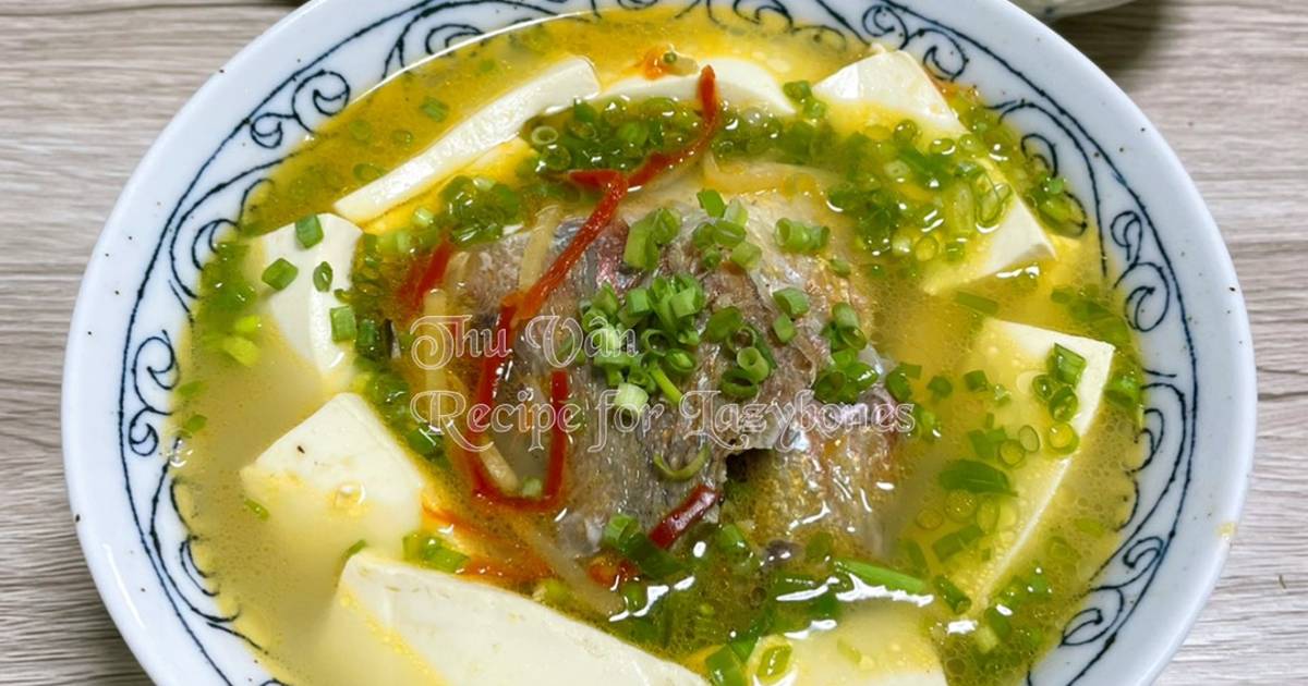 Canh cá đậu phụ chua cay