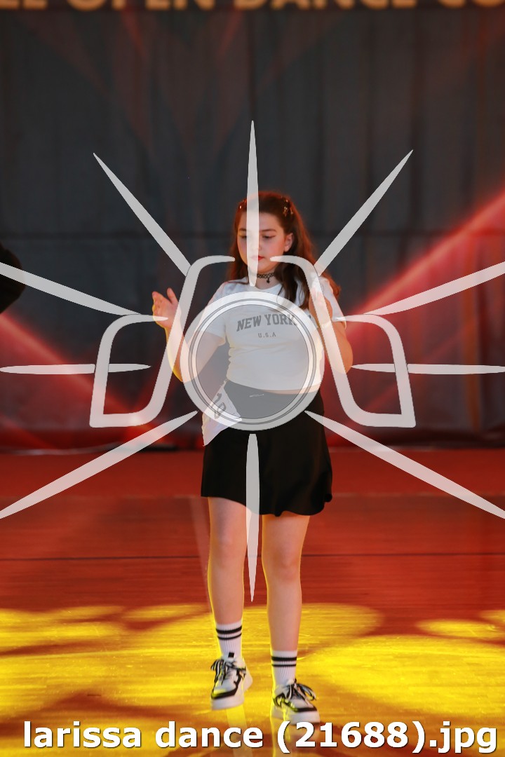 larissa dance (21688).jpg
