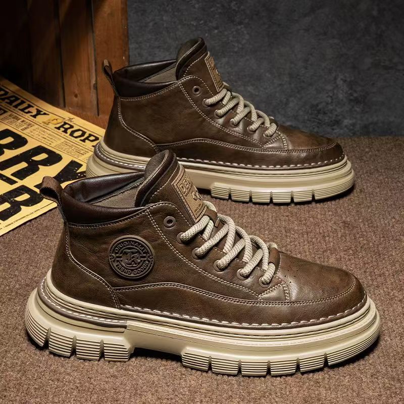 Vintage-style men's boot, slip-resistant