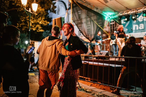 20200826_Dozen-Street_Martin-Juha_7795-kopie.jpg