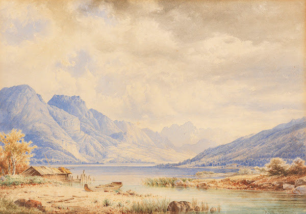 Bergsee mit Bootshaus