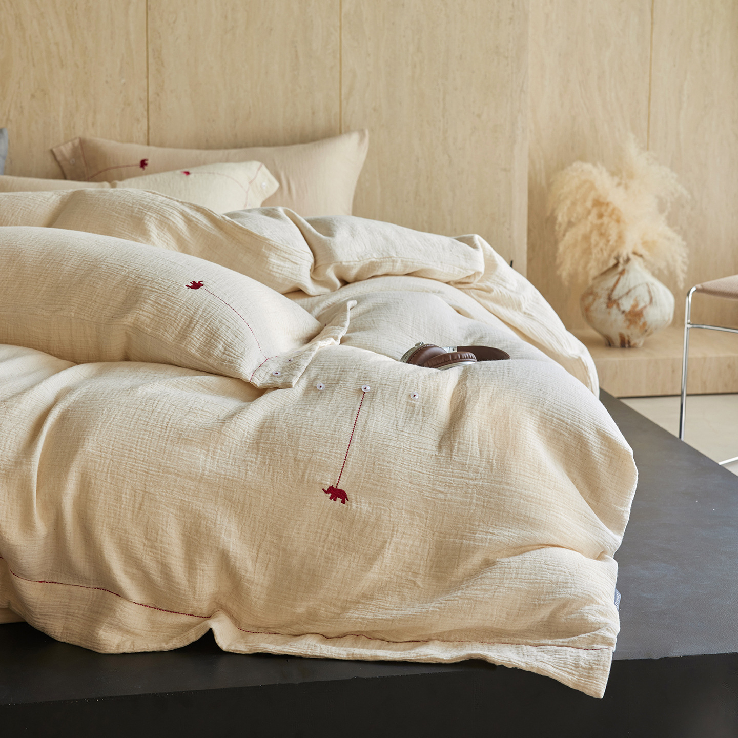 Cotton-linen bedding set, 4-piece, embroidered