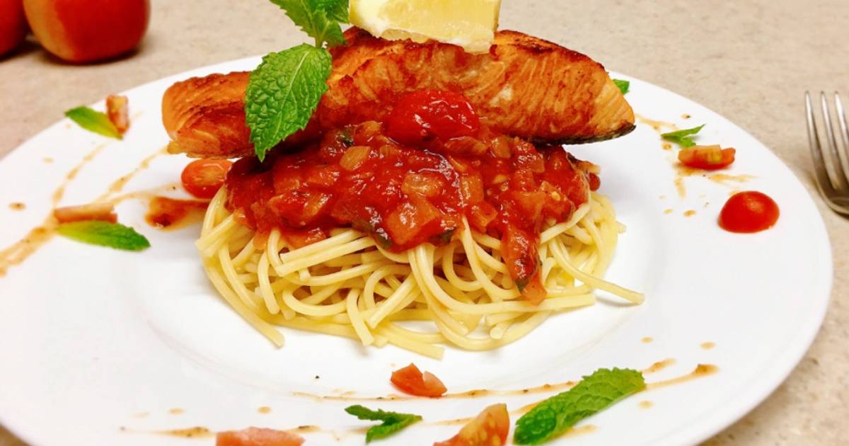 Pasta🍝cá hồi🍽sốt cà chua