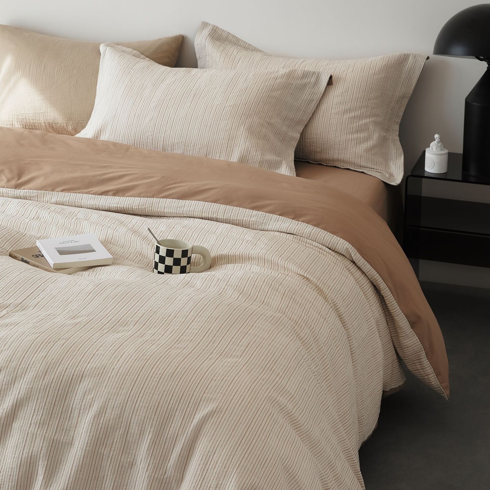 Bedding set, 4-piece, cotton, minimalist design