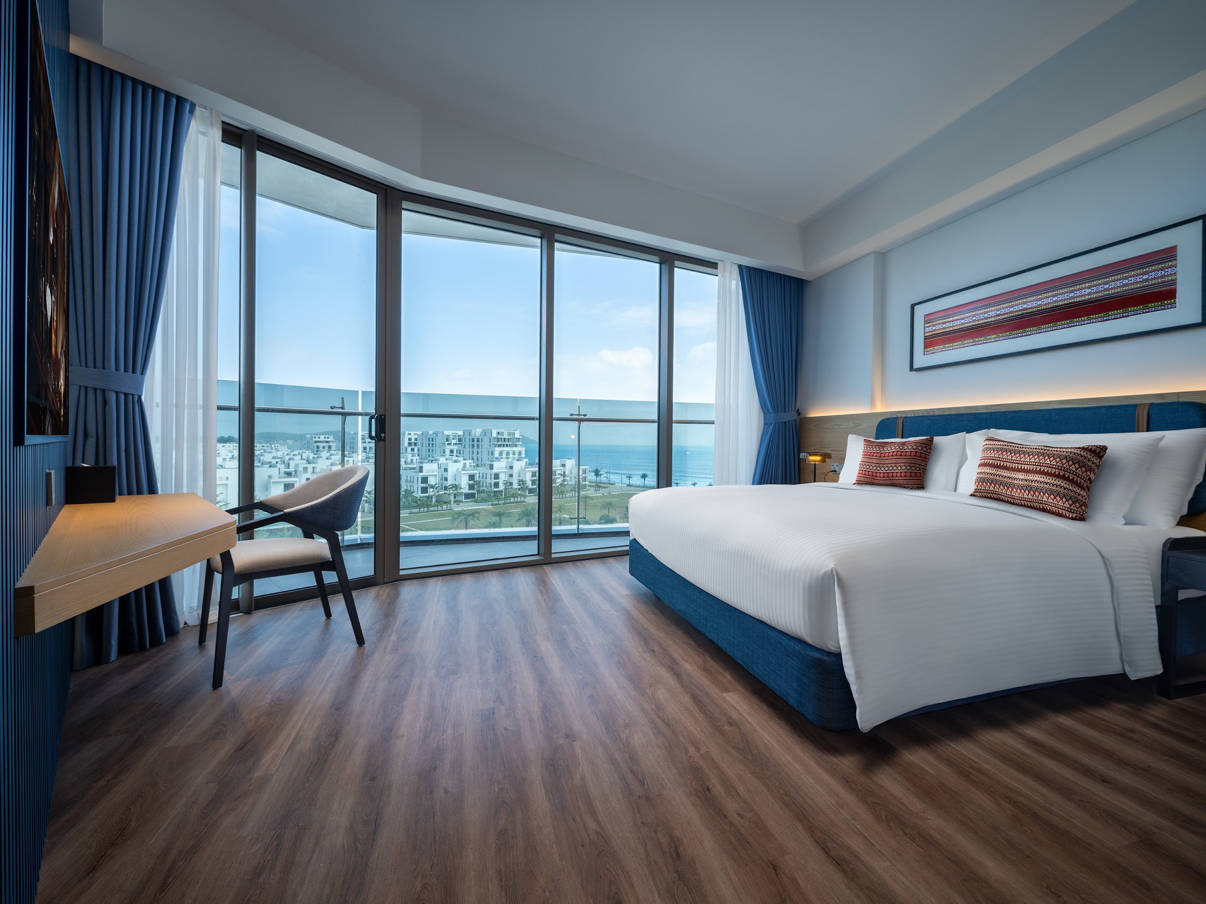 Sky Vista · Executive Suite Sea View - ảnh 3